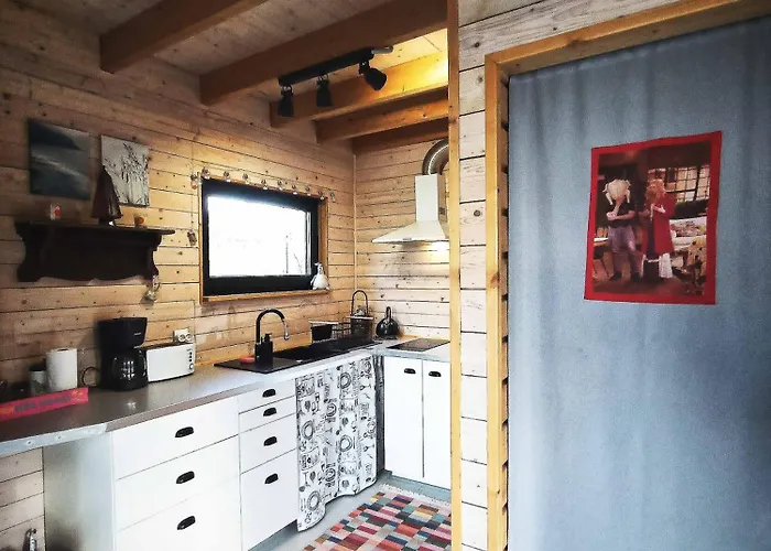 Scandinavian-style House Semesterbostad *